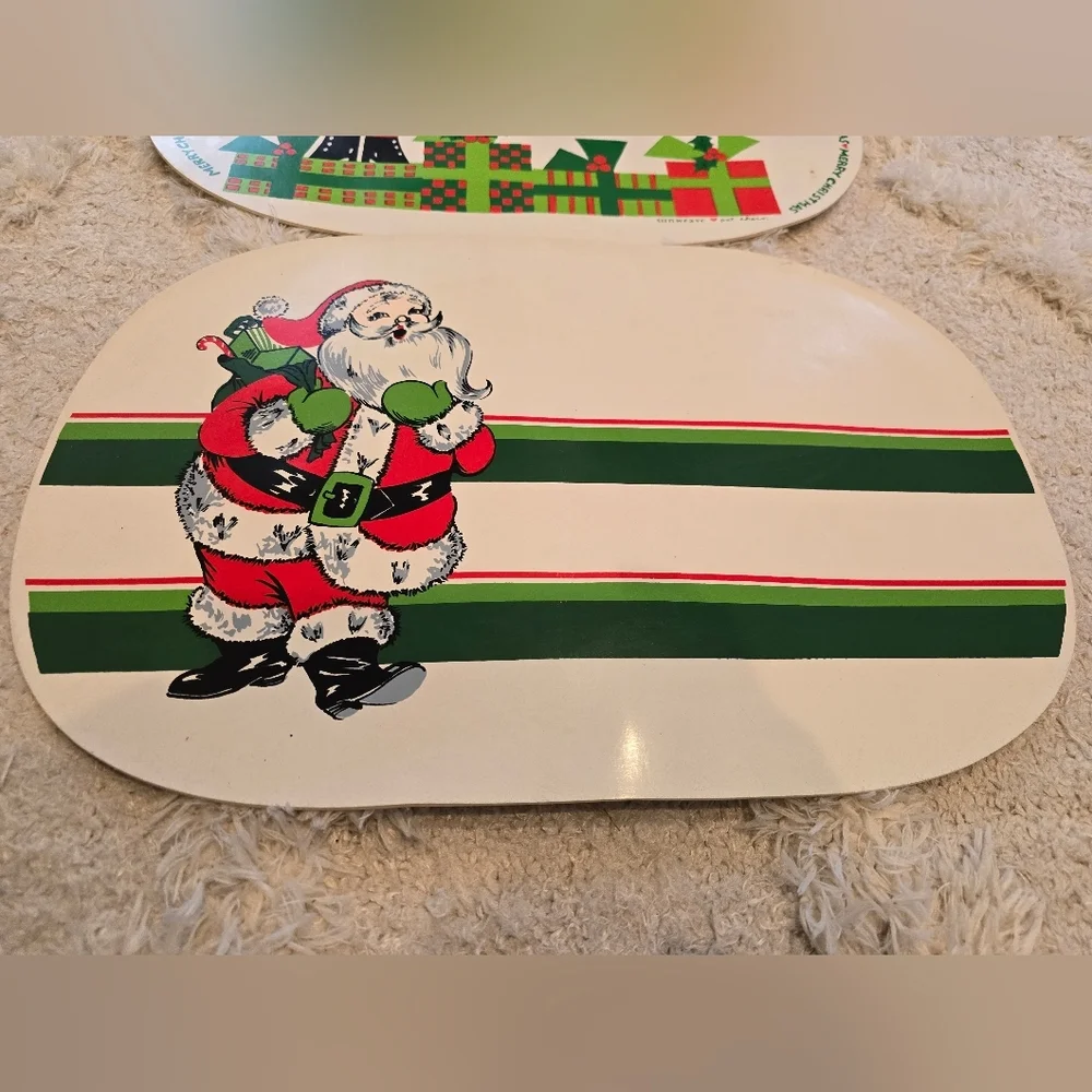 Retro Vinyl Set of 2 Christmas Placemats